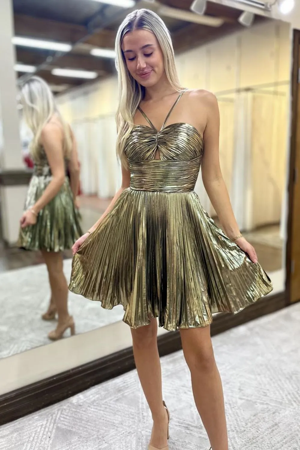 A-Line Spaghetti Straps Royal Blue Pleated Short Homecoming Dresses VK24082803